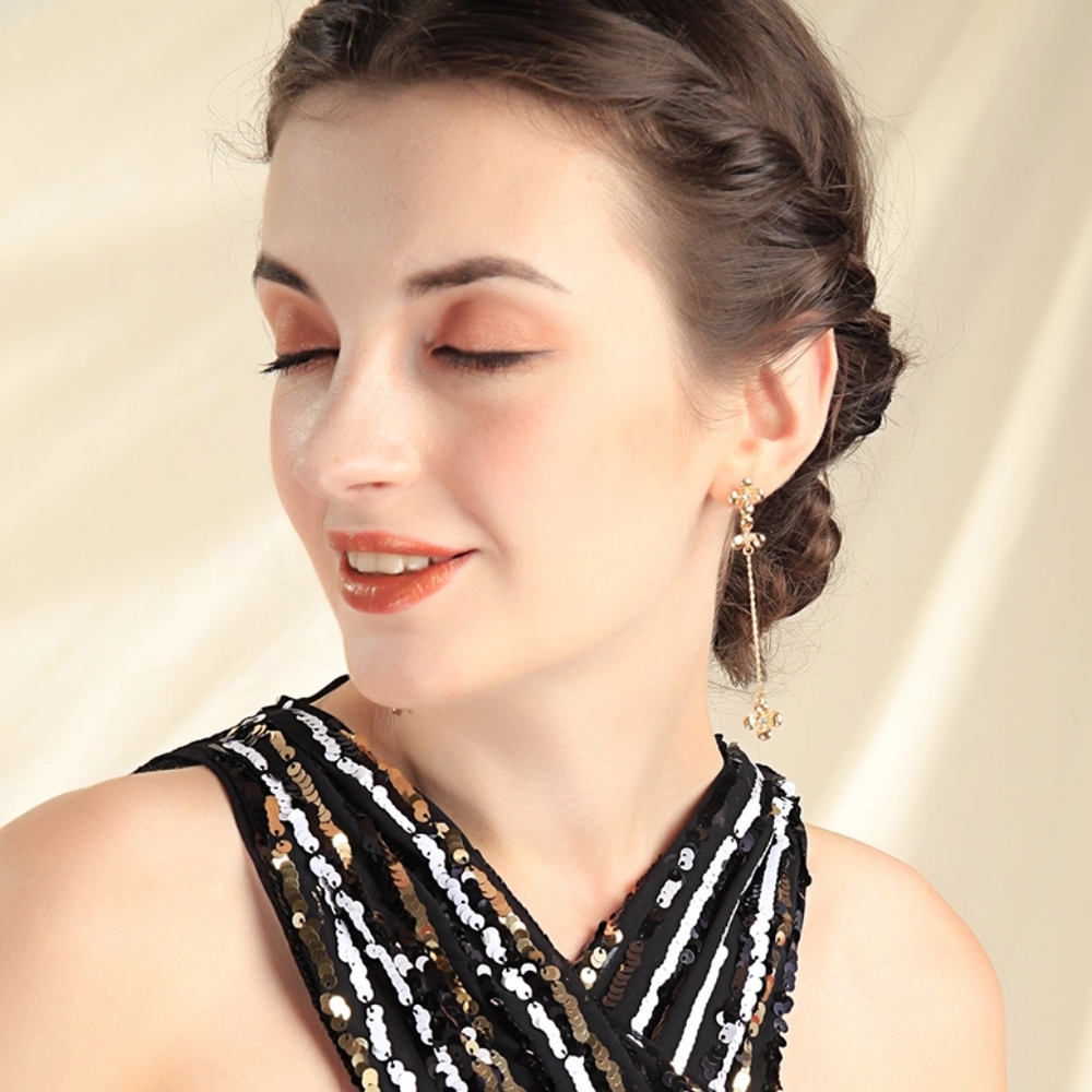 3/$24 Romantic Flower Asymmetric Crystal Earrings - Picture 6 of 10